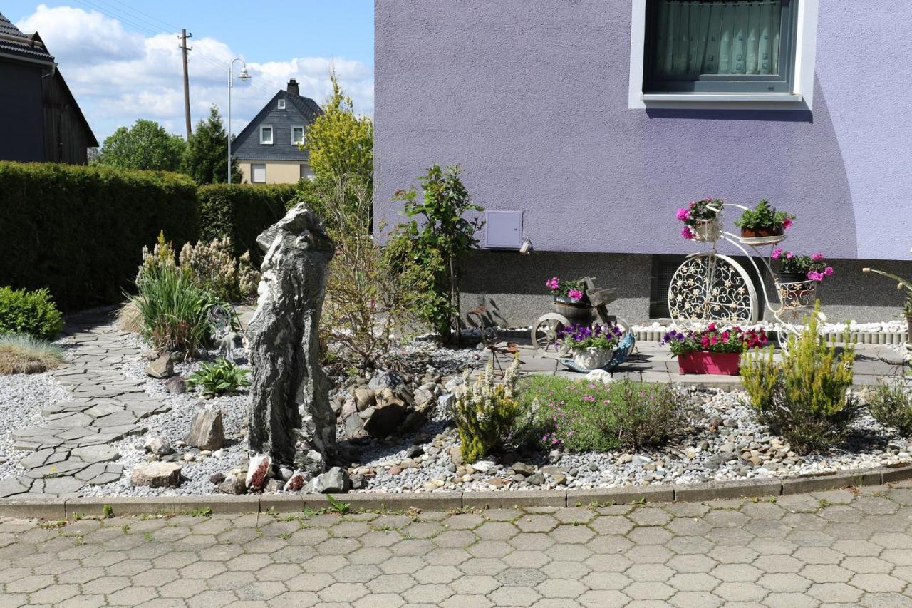 Haus Lila Welle Apartment Nordhalben ภายนอก รูปภาพ